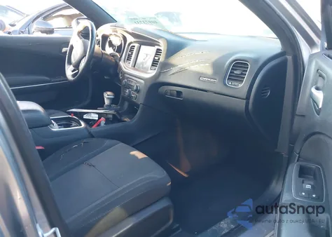 2016 Dodge Charger Sxt z USA, uszkodzony, nr VIN 2C3CDXJG5GH268008